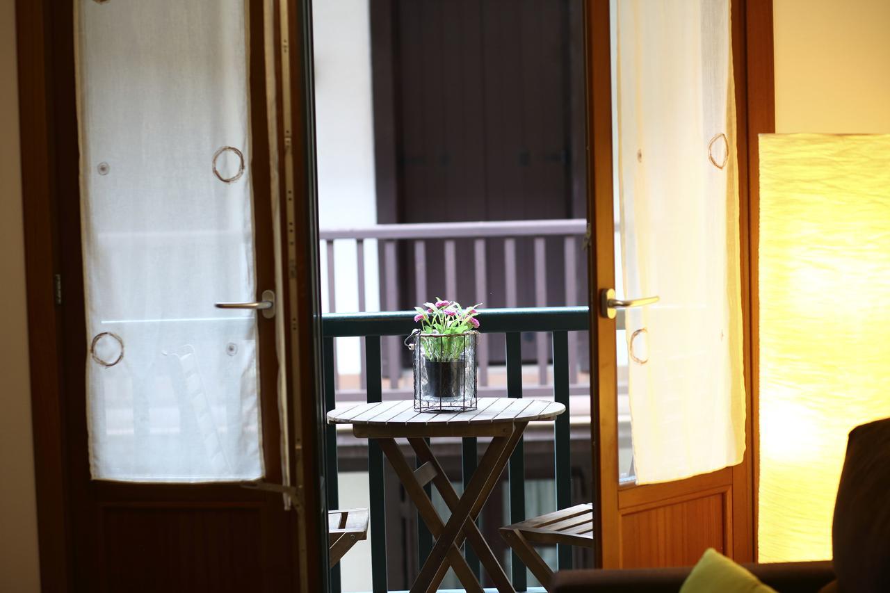 Tolosa By Smiling Rentals Hondarribia Buitenkant foto